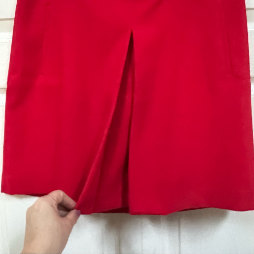 LOFT Vibrant Red Mini Skirt Size 10 - Picture 3 of 12